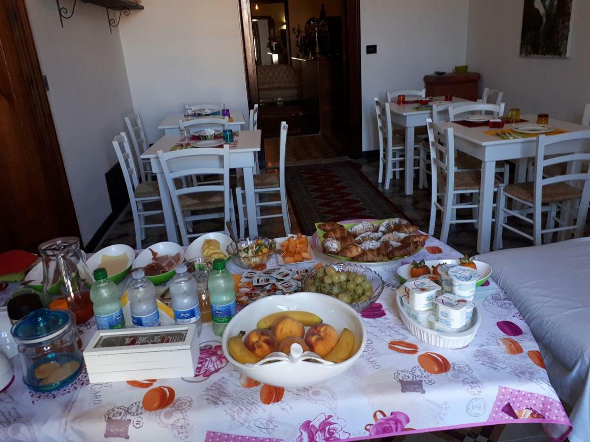 Marina Inn Μιλάτσο Εξωτερικό φωτογραφία